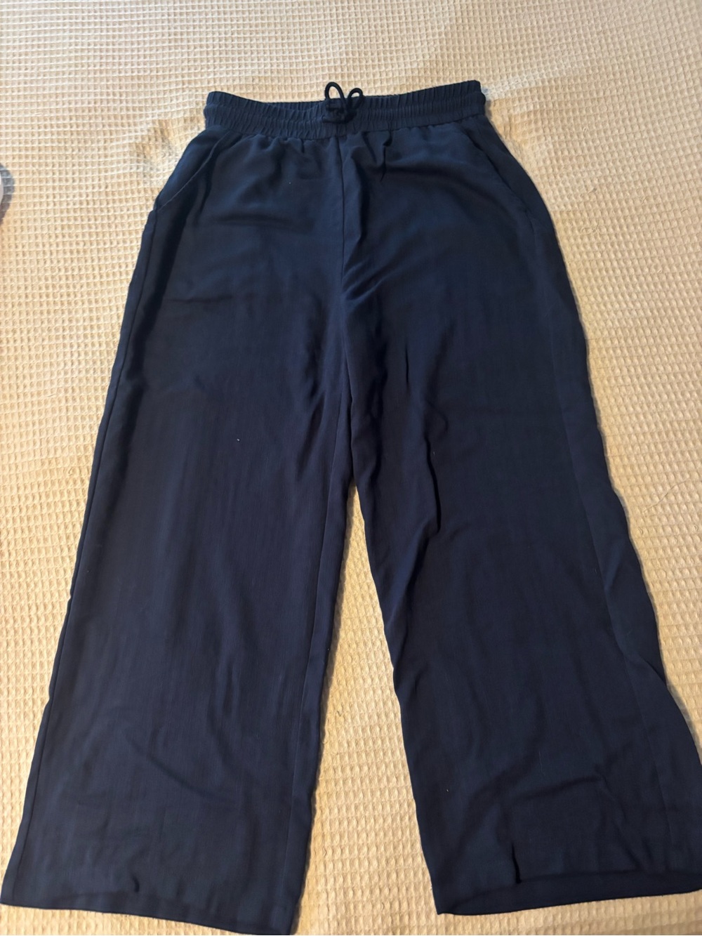 Halara wide leg navy blue pants
